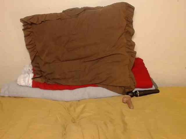 Karishma webcam