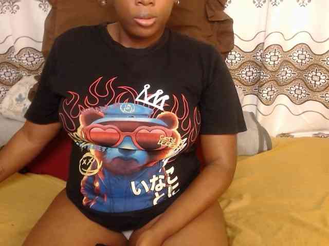 Karishma webcam
