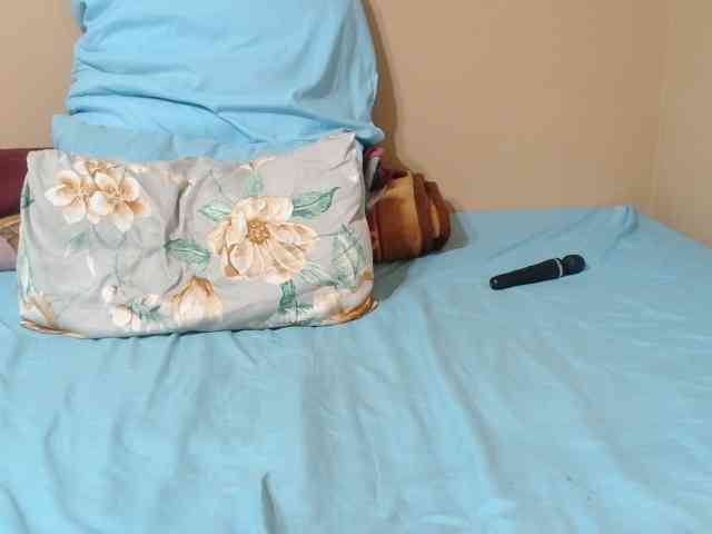 Karishma webcam