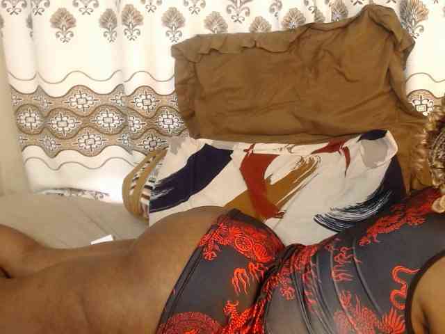Karishma webcam
