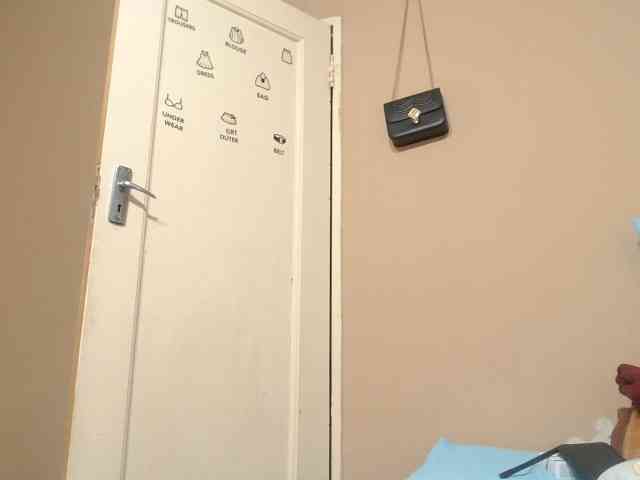 Karishma webcam
