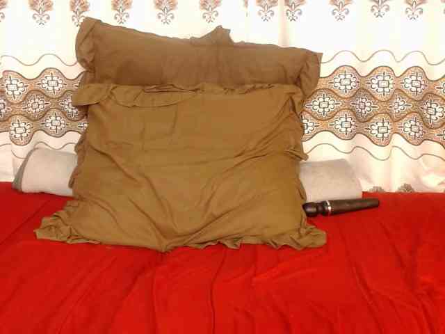 Karishma webcam
