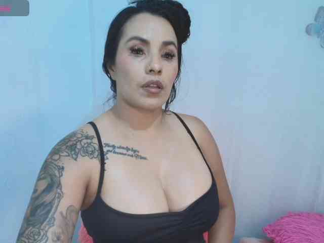 ashhy webcam