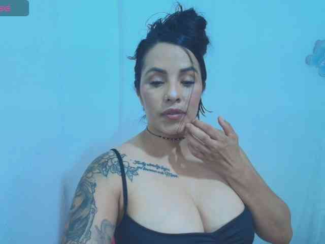 ashhy webcam