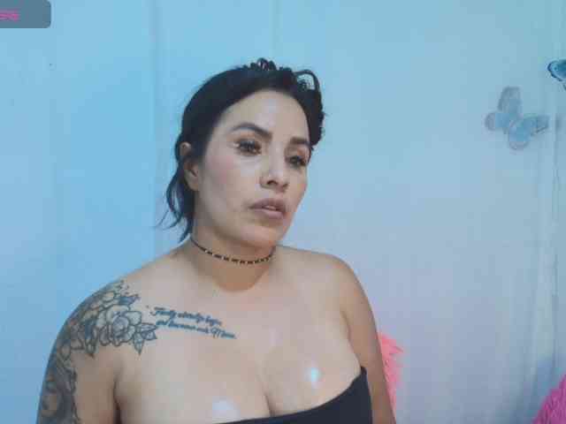 ashhy webcam