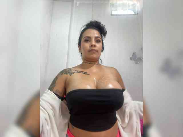 ashhy webcam