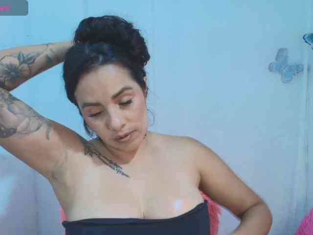 ashhy webcam