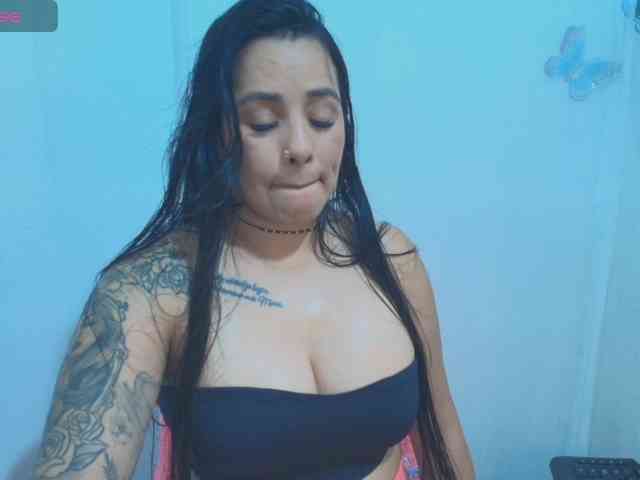 ashleyxx20 ashleyxx20
