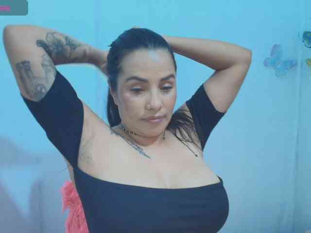 ashhy webcam