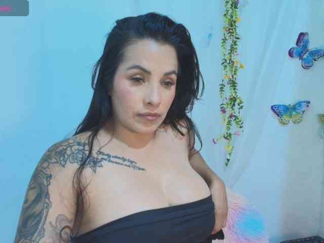 ashhy webcam