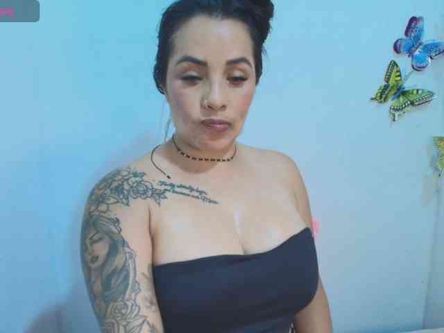 ashleyxx20 ashleyxx20