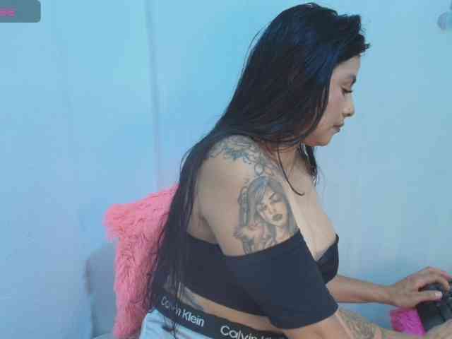 ashhy webcam