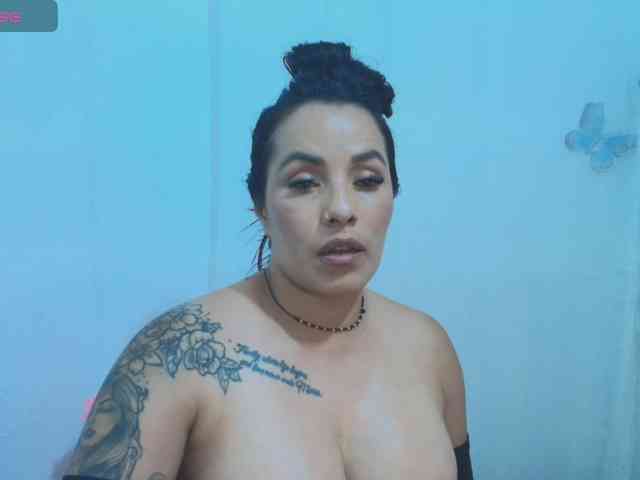 ashhy webcam