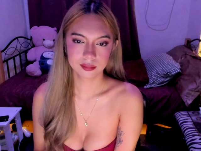 EmmaCoxx