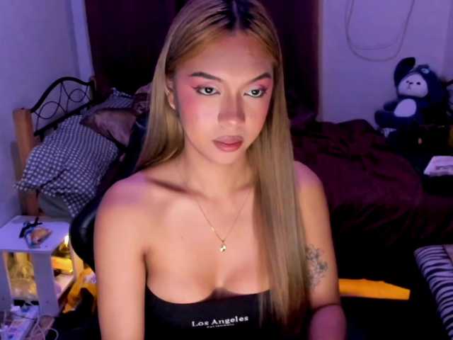 EmmaCoxx