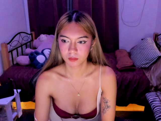 EmmaCoxx