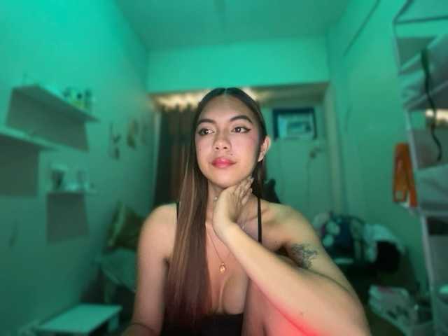 EmmaCoxx live webcam show