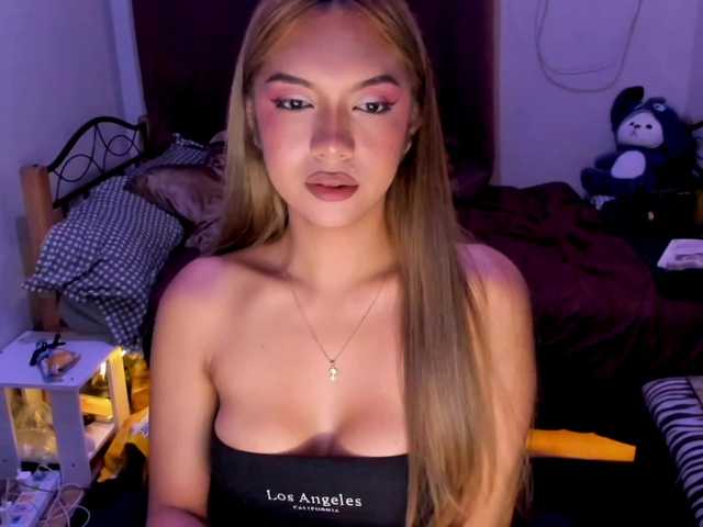EmmaCoxx