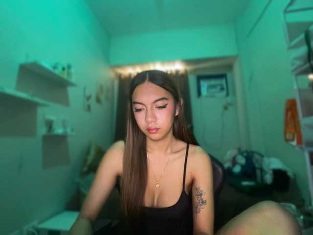 EmmaCoxx live webcam show