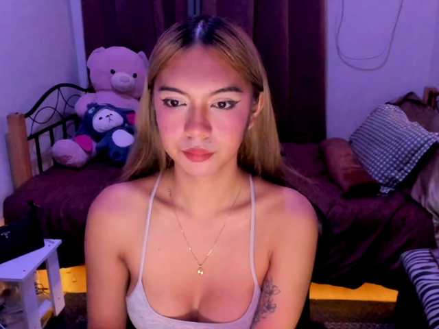 EmmaCoxx