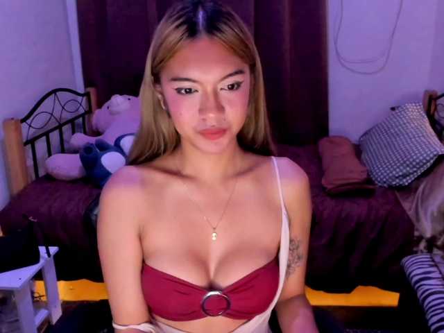 EmmaCoxx