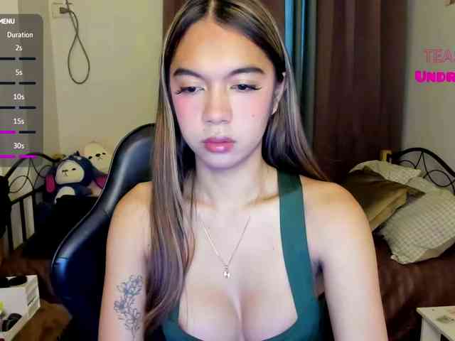 EmmaCoxx