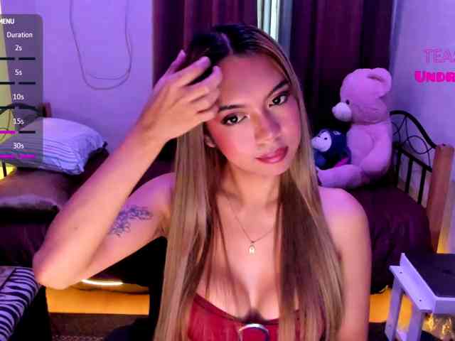 EmmaCoxx