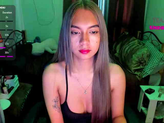 EmmaCoxx Live Webcam on BongaCams