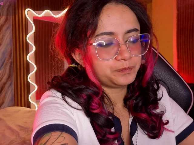 Kristen-tay live cam on BongaCams