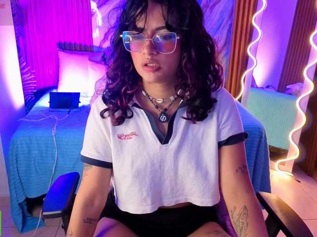 Kristen-tay
