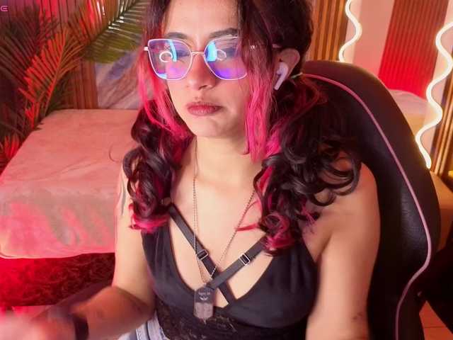 Kristen-tay live cam on BongaCams