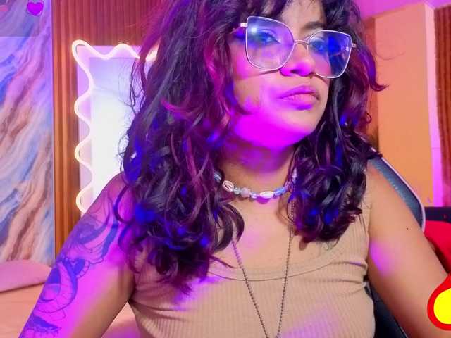 Kristen-tay live cam on BongaCams