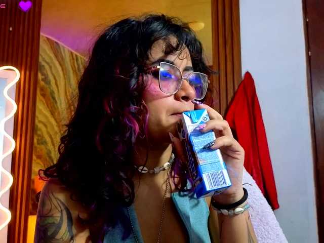 Kristen-tay live cam on BongaCams