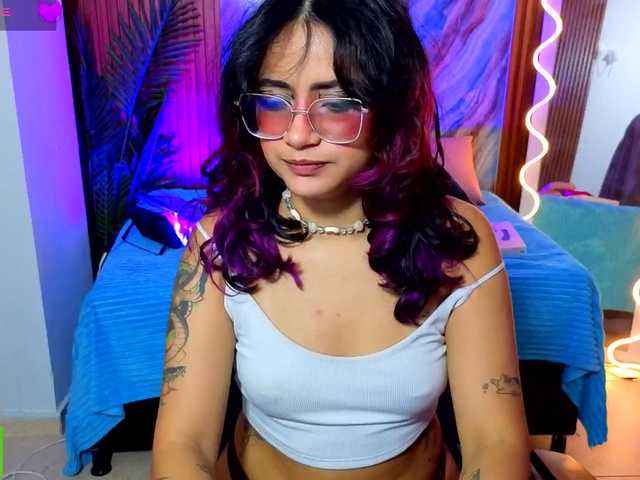 Kristen-tay live cam on BongaCams