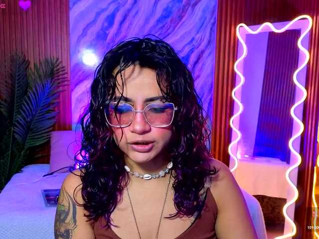 Kristen-tay live cam on BongaCams