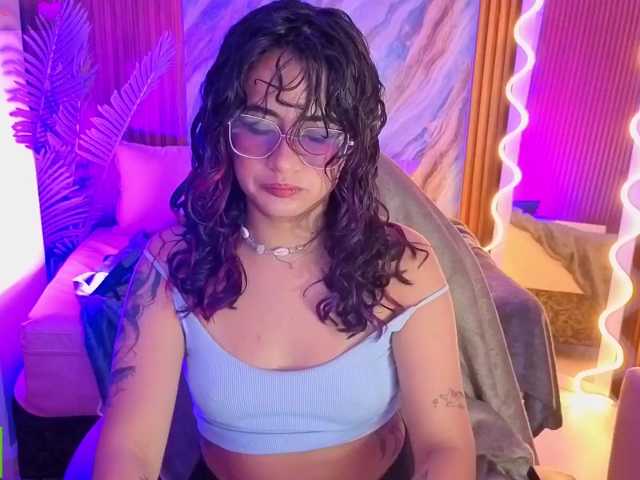Kristen-tay