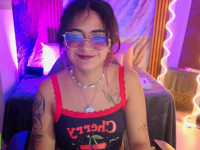 Kristen-tay