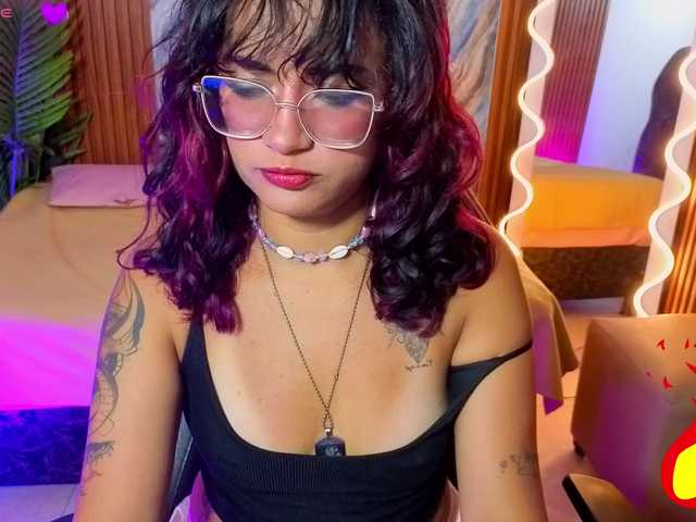 Kristen-tay live cam on BongaCams