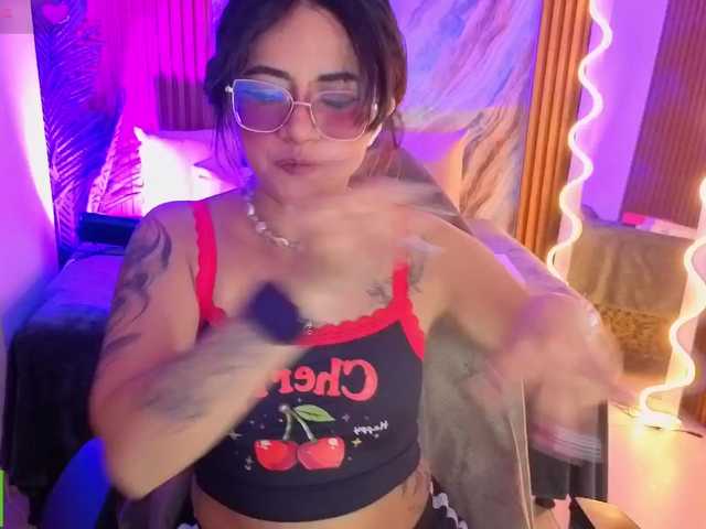 Kristen-tay live cam on BongaCams