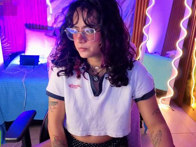 Kristen-tay live cam on BongaCams