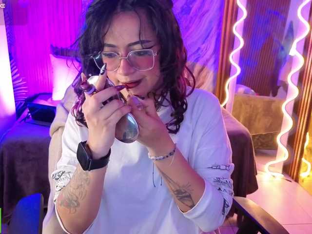 Kristen-tay