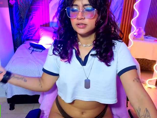 Kristen-tay live cam on BongaCams