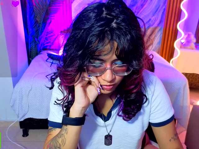 Kristen-tay live cam on BongaCams