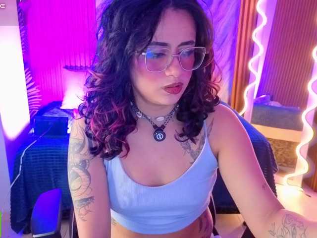 Kristen-tay