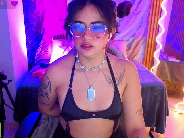 Kristen-tay