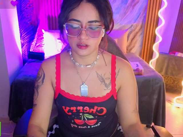 Kristen-tay