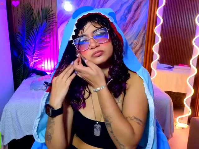 Kristen-tay live cam on BongaCams