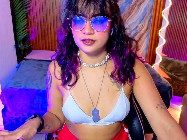 Kristen-tay live cam on BongaCams