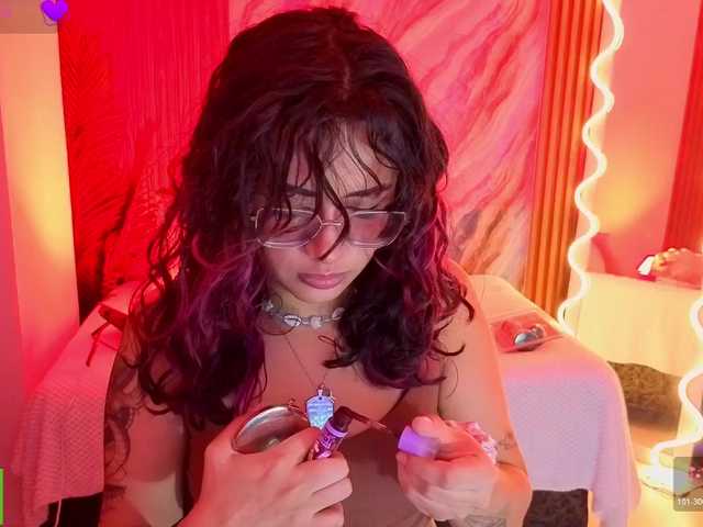 Kristen-tay