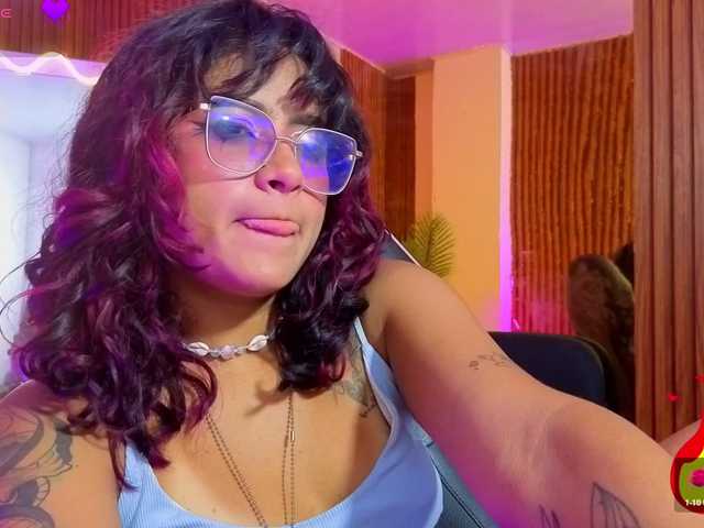 Kristen-tay live cam on BongaCams